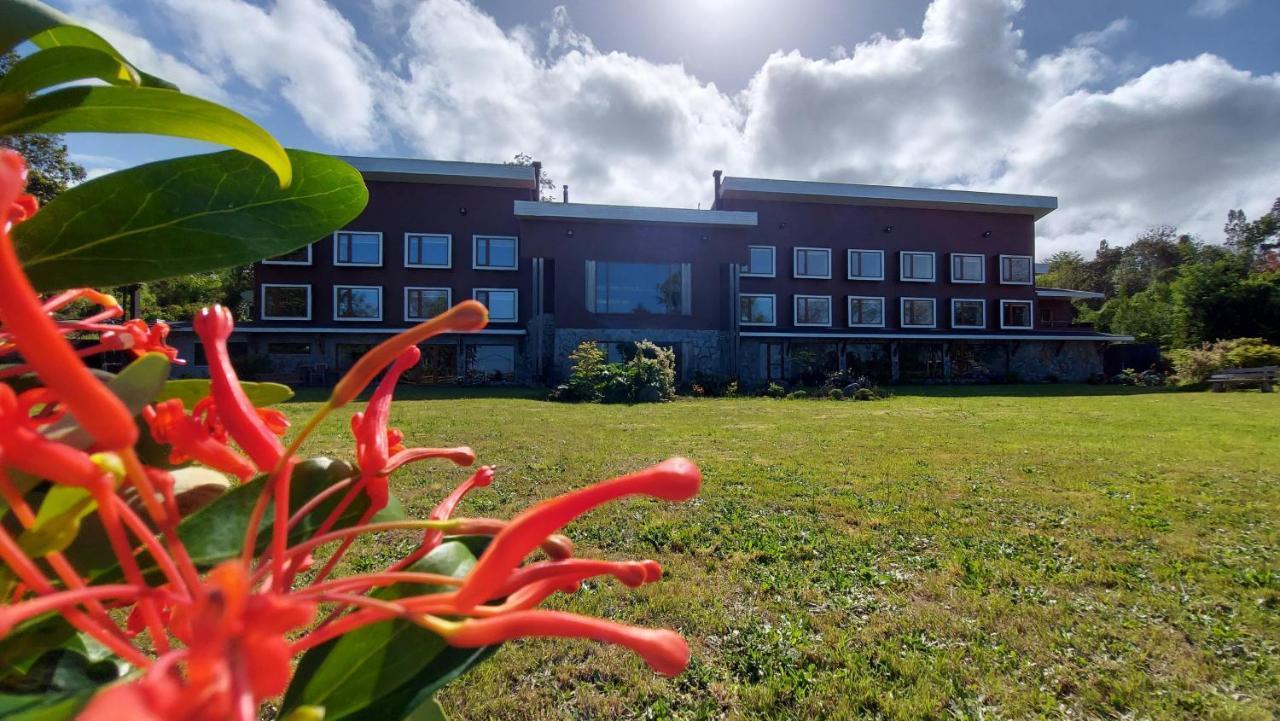 Hotel Lodge Las Cascadas Puerto Clocker Exterior photo